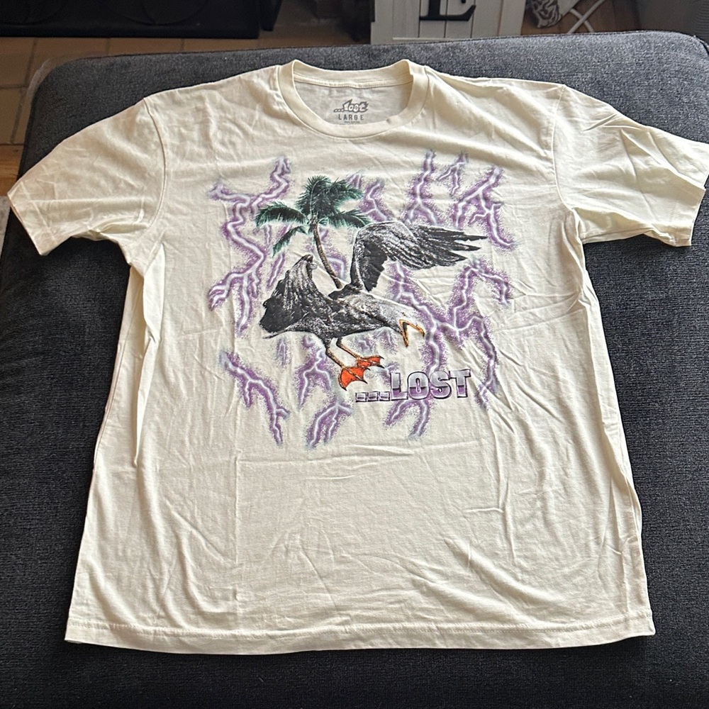 Lost Men's Cream Tee with Graphic Design